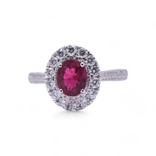 Bague rubellite ovale en or blanc avec entourage de diamants – Bijouterie Nantes