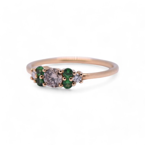 Bague diamant brun en or jaune avec tsavorites et diamants – Bijouterie Nantes