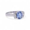 Bague intemporelle avec saphir et diamants, Nantes