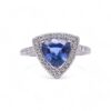 Bague saphir troidia et halo de diamants, Nantes