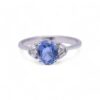 Bague saphir Ceylan et diamants baguettes en or blanc, Nantes