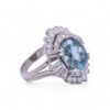 Bague En Or Blanc Style Jupon Avec Pierre Centrale Lumineuse, Nantes