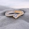 Bijou élégant en or jaune et blanc avec diamant 0.20 carat, Nantes