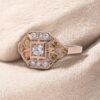 Bijou vintage en or rose avec pierres précieuses, Nantes
