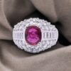 Bague rubis 3.039 carats avec pavage de diamants 1.71 carat, Nantes