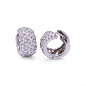 Boucles d’oreilles diamants en or blanc, Nantes