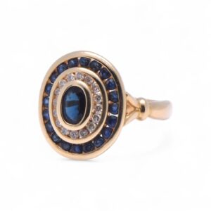 Bague saphir et entourage en or jaune, Nantes