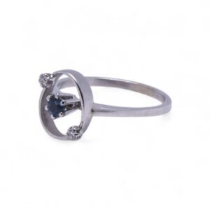 Création originale bague saphir et diamants années 70, Nantes