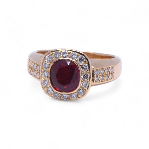 Bague rubis et diamants en or jaune, Nantes