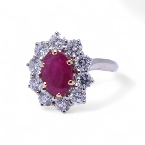 Bague rubis et diamants marguerite en or blanc, Nantes