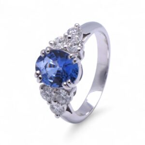 Bague saphir et diamants en or blanc, Nantes