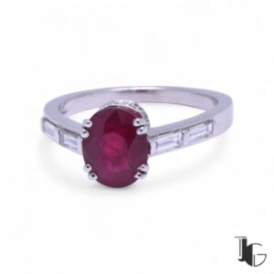 Bague rubis et diamants en or blanc, Nantes