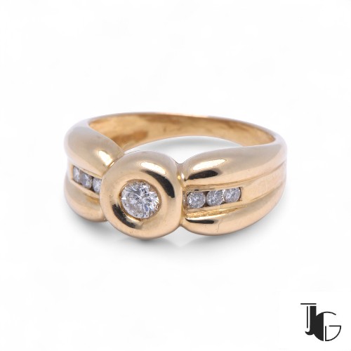 Bague jonc diamant en or jaune, Nantes