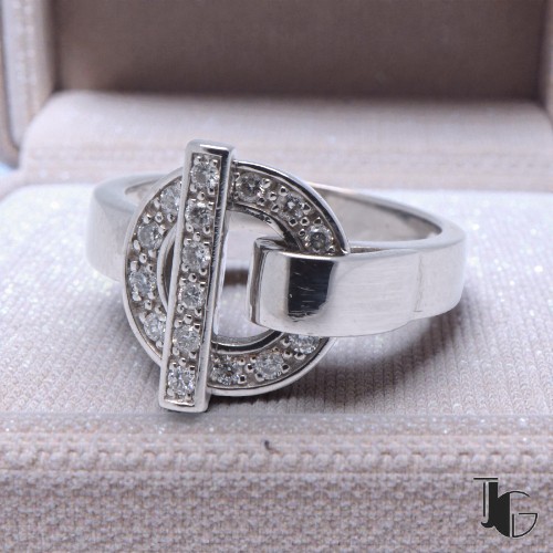 Bague Guy Laroche avec diamants sertis grain filet, Nantes