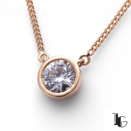 Collier diamant serti clos en or jaune 750/1000, Nantes