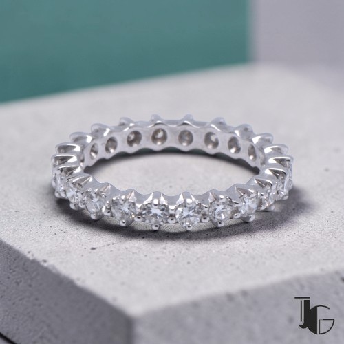 Alliance diamants tour complet serti griffes Nantes