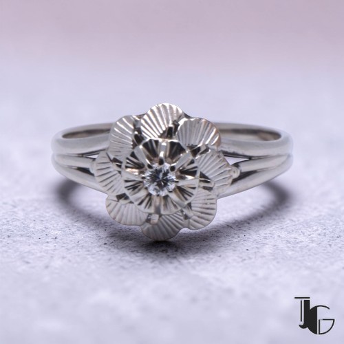 Bague fleur diamant ancienne Nantes