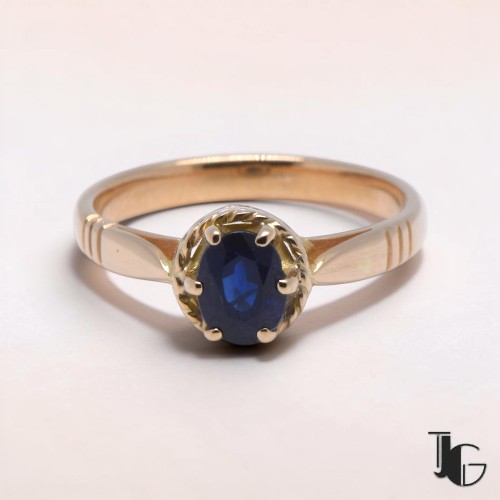 Bague saphir ovale serti griffes joaillerie guerin nantes