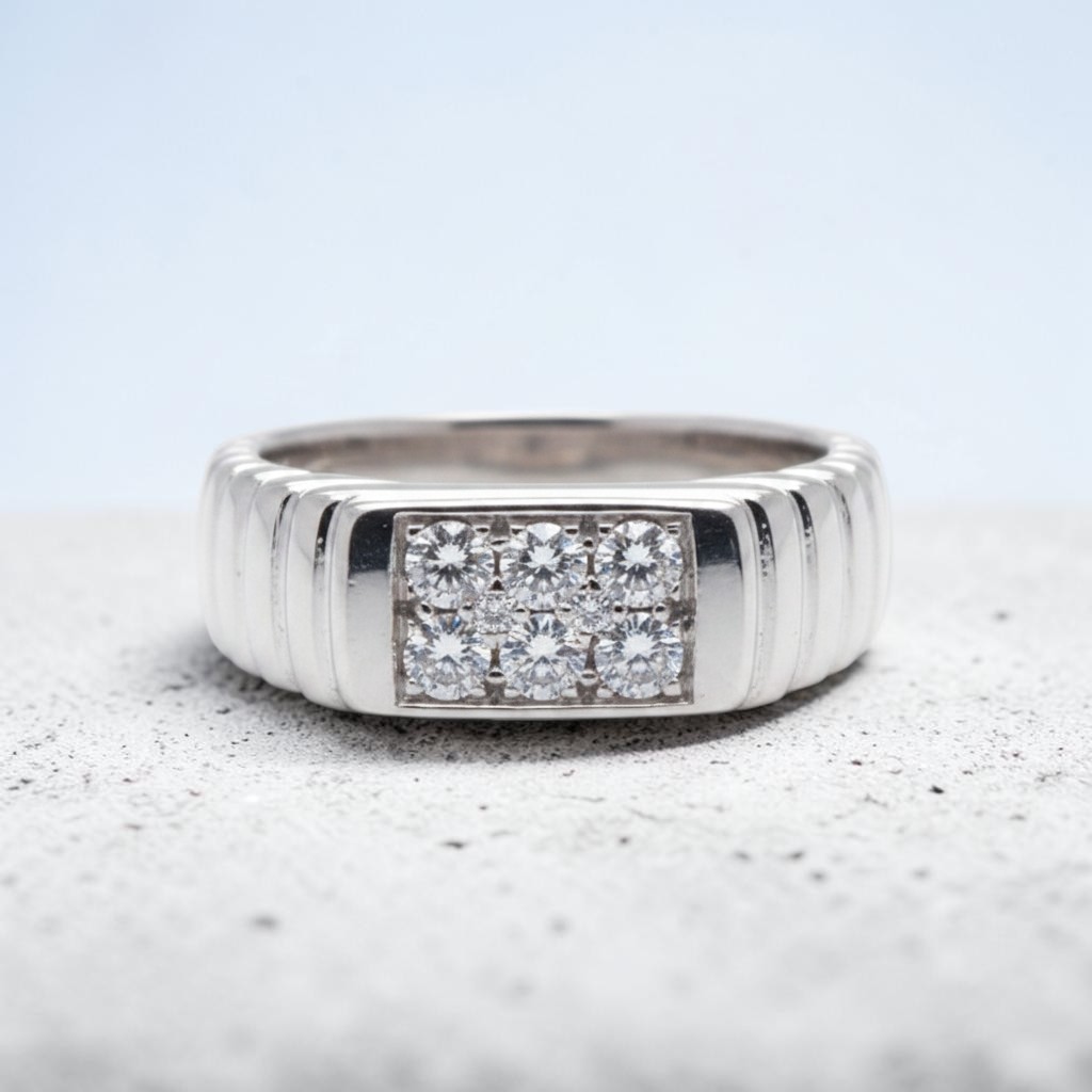 Bague chevaliere diamants pavage joaillerie guerin nantes