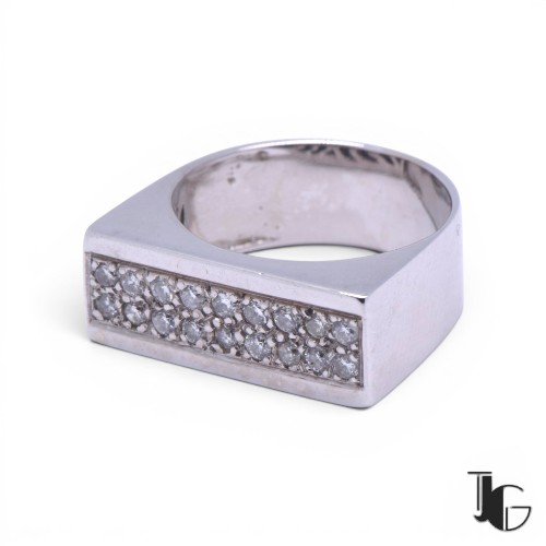 Bague chevaliere diamants joaillerie guerin nantes