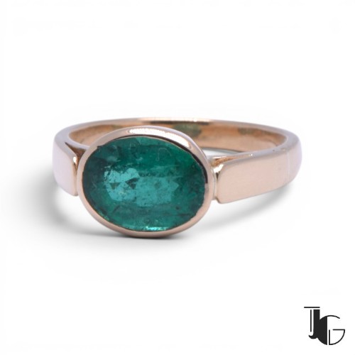 Bague emeraude serti clos joaillerie guerin nantes bijoux ancien nantes