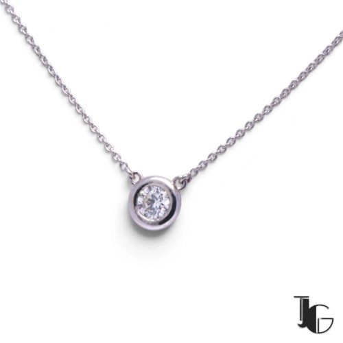 Collier diamant clos or blanc – joaillerie guerin nantes