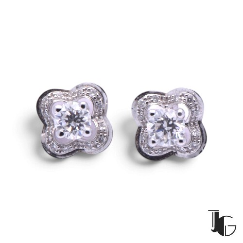 p677 3 Boucles Mauboussin Chance of Love – bijouterie nantes – joaillerie guerin nantes