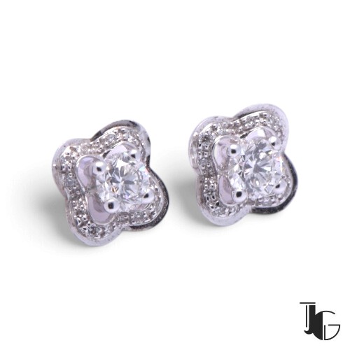 p677 4 Boucles Mauboussin Chance of Love – bijoux nantes – joaillerie guerin nantes