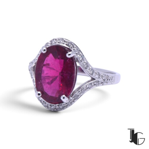 Bague rubellite ovale diamants – joaillerie guerin nantes