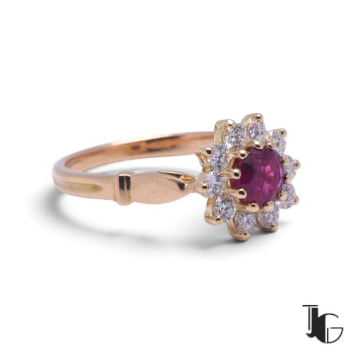 p864 3 Bague marguerite rubis diamants – bijouterie nantes – joaillerie guerin nantes