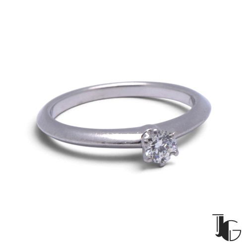 r250 3 Solitaire Tiffany & Co diamant – bijoux nantes – joaillerie guerin nantes