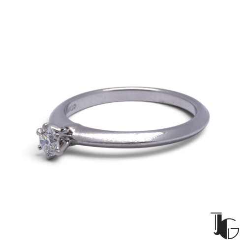 r250 4 Solitaire Tiffany & Co diamant – joaillerie guerin nantes