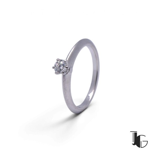 r250 6 Solitaire Tiffany & Co diamant – bijoux nantes – joaillerie guerin nantes