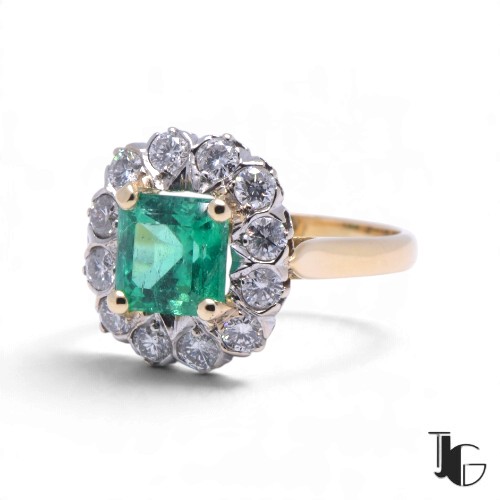 Bague pompadour émeraude diamants – joaillerie guerin nantes