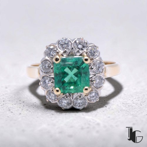 Bague pompadour émeraude diamants – bijoux ancien nantes – joaillerie guerin nantes