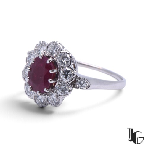 r670 5 Bague pompadour rubis diamants – bijoux occasion – joaillerie guerin nantes