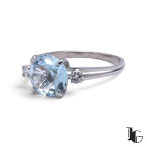 Bague aigue-marine et diamants – joaillerie guerin nantes