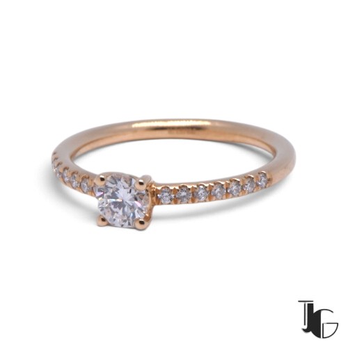 Bague diamant et pavage – joaillerie guerin nantes